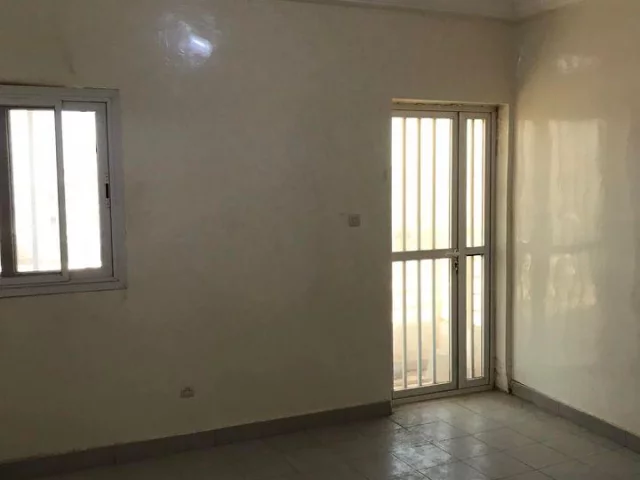 Appartement sipres grand mbao Mbao • Keur Massar Sénégal