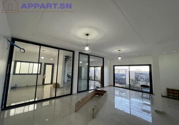Villa R+2 à louer à Sacré Coeur Sacré-Cœur • Dakar Senegal