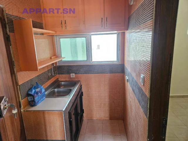 Studio F2 calme et accessible à Cambérène - Eau gratuite ! Cambérène • Dakar Senegal