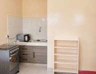 Mini studio meublé avec balcon à Ngor – Derrière le Stade Dakar, Ngor Senegal