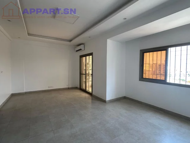 APPARTEMENT F4 À LOUER CITÉ KEUR Sacré-Cœur • Dakar Sénégal