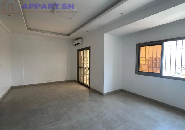 APPARTEMENT F4 À LOUER CITÉ KEUR Sacré-Cœur • Dakar Senegal