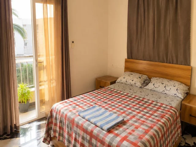 Chambre meublée aux almadies – Balcon privatif & climatisation Almadies • Dakar Senegal